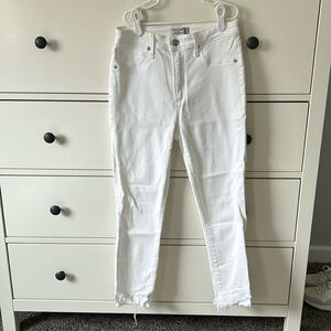 Abercrombie & Fitch High Rise Ankle Jeans